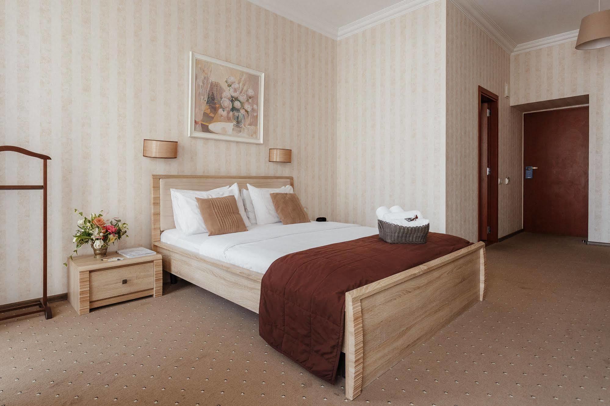 Noname Hotel Odessa Esterno foto
